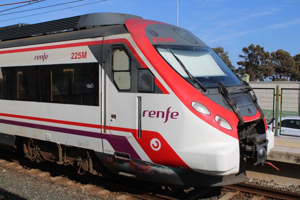 Teléfono de Renfe 